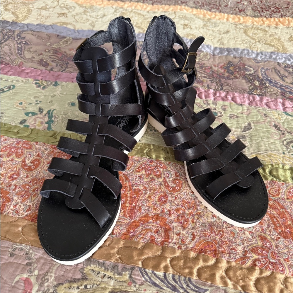 Mossimo Supply Co. Black Gladiator Sandals